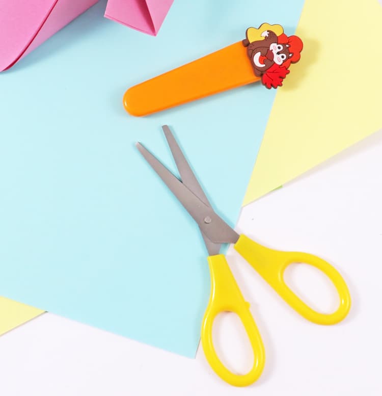 Plastic Cartoon Scissors 